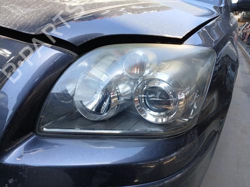 Used Left headlight TOYOTA AVENSIS Saloon (_T25_) 2.0 D-4D (ADT250_, ADT250R) (126 hp) 28351491