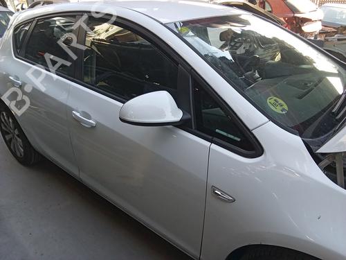 Used Right front door Right front door 39140722 39140722