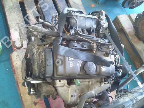 Motor PEUGEOT 206 Hatchback (2A/C) 1.1 i (60 hp) 31888368