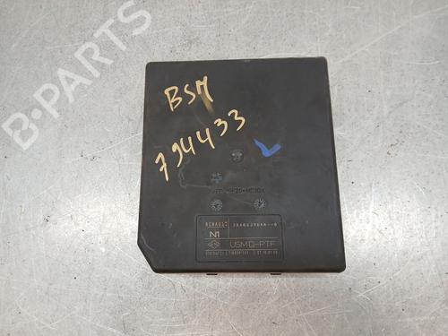 Fuse box RENAULT LAGUNA III (BT0/1) 1.5 dCi (BT00, BT0A, BT0T, BT1J) | BP33886266E1 - Image 4