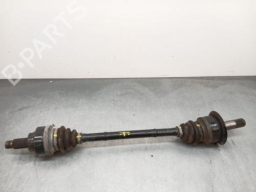 Transmissão trás esquerda BMW 1 (F21) 118 d (150 hp) 32345907