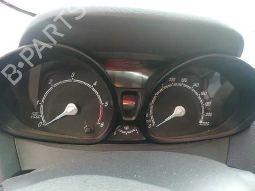 Used Instrument cluster FORD TRANSIT COURIER B460 Box Body/MPV [2014-2026]  15250718