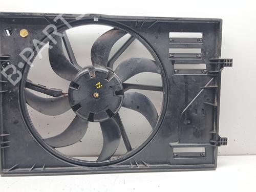 radiator-fan-vw-golf-vii-5g1-bq1-be1-be2-2012-2013-2014-2015-2016-2017-2018-2019-2020-2021-32470505 main image