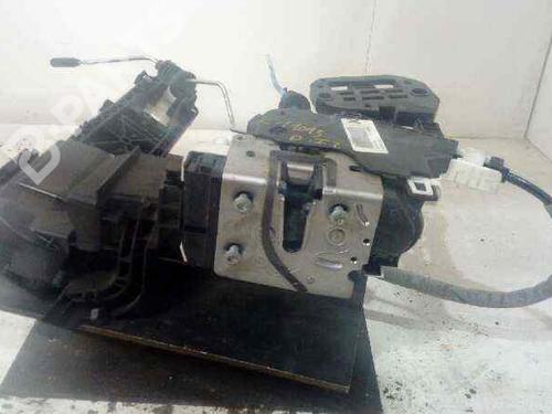 Used Front left lock MERCEDES-BENZ GLA-CLASS (X156) [2013-2022]  4224134