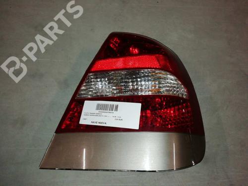 Right taillight DAEWOO NUBIRA Saloon (J150) [1999-2002]  2680444