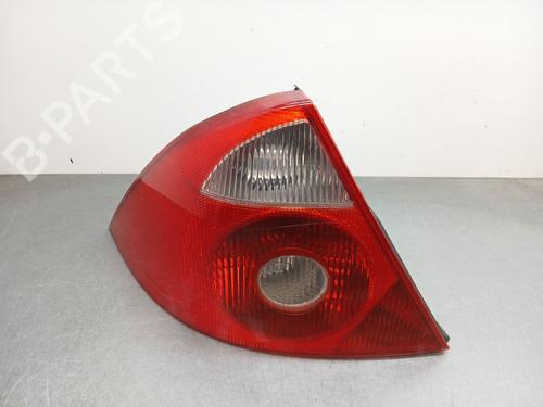 left-taillight-ford-mondeo-iii-b5y-2000-2001-2002-2003-2004-2005-2006-2007-40044876 main image