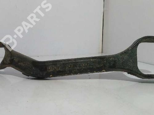 Used Left rear suspension arm VOLVO XC90 I (275) D5 AWD (185 hp) 5675991