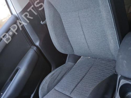 Right front seat CITROËN C4 II (NC_) 1.2 THP 130 (NCHNYM, NCHNYT) | BP36160132C16 - Image 2