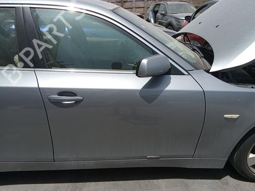 right-front-door-bmw-5-e60-2001-2002-2003-2004-2005-2006-2007-2008-2009-2010-37474406 main image
