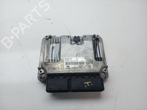engine-control-unit-ecu-hyundai-ix35-lm-el-elh-2009-2010-2011-2012-2013-2014-2015-2016-34520236 main image