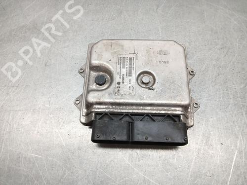 Used Engine control unit (ECU) OPEL COMBO Box Body/MPV (X12) 1.3 CDTI (B05) (90 hp) 31992532