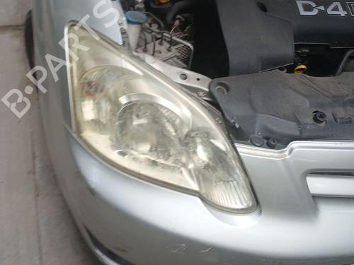 Used Right headlight TOYOTA COROLLA (_E12_) 2.0 D-4D (CDE120R, CDE120L_) (110 hp) 29187054