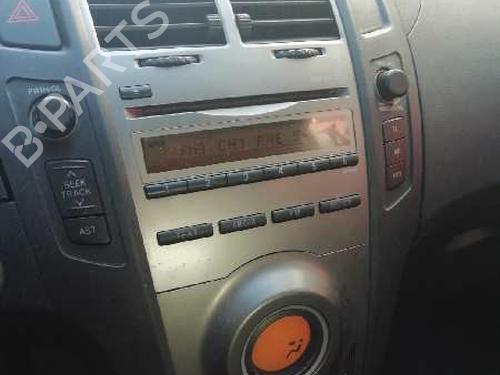 Radio TOYOTA YARIS (_P9_)  | BP15736419E6 