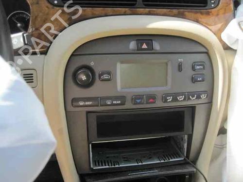 Nebelscheinwerfer rechts JAGUAR X-TYPE I (X400) 2.2 D | BP2371351C31 
