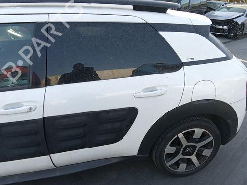 left-rear-door-citroen-c4-cactus-2014-37874447 main image