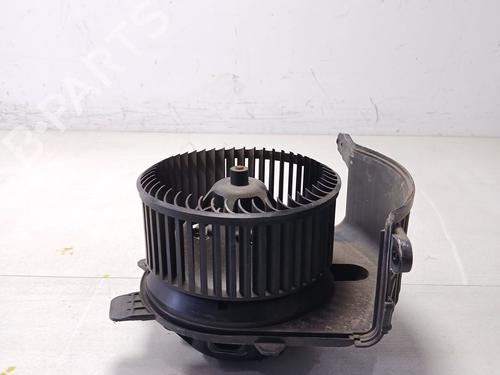 Used Heater blower motor RENAULT SCÉNIC II (JM0/1_) 1.5 dCi (JM1E, JM16) (106 hp) 22752856