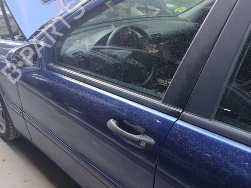 Used Left front door MERCEDES-BENZ C-CLASS (W203) C 180 Kompressor (203.046) (143 hp) 26711715