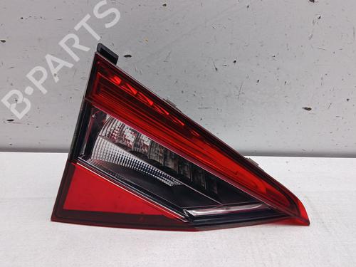 Achterlicht kofferdeksel achterklep links SKODA SUPERB III (3V3) 2.0 TDI (150 hp) 19247367