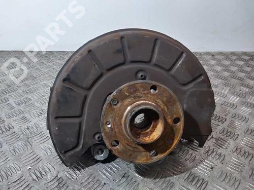 Used Left front steering knuckle VW PASSAT B7 Variant (365) 2.0 TDI (140 hp) 10982553