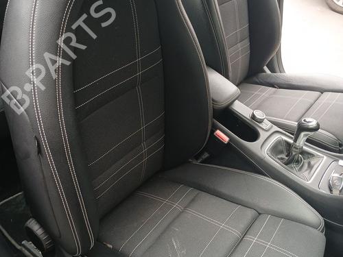 Used Right front seat MERCEDES-BENZ A-CLASS (W176) A 200 CDI / d (176.008) (136 hp) 19743347