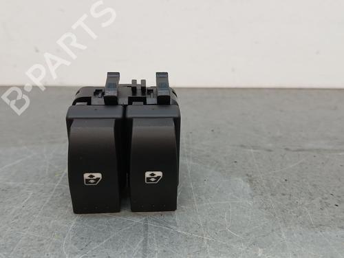 Used Left front window switch RENAULT CLIO II (BB_, CB_) [1998-2016]  26320372