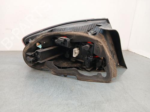 Right taillight PEUGEOT 407 (6D_) 2.0 HDi 135 (6DRHRH, 6DRHRE, 6DRHRG, 6DRHRJ) | BP28126751C35 