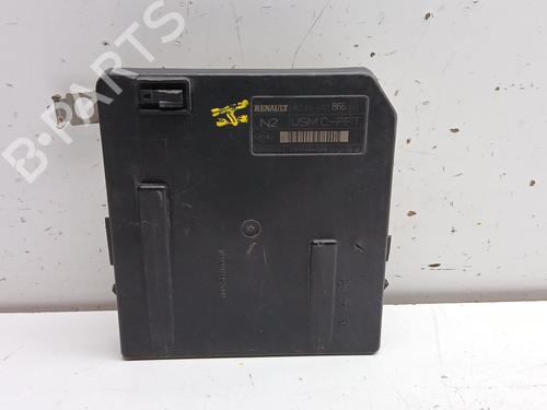 Fuse box RENAULT MEGANE II (BM0/1_, CM0/1_) 1.5 dCi (BM1E, CM1E) | BP32299288E1