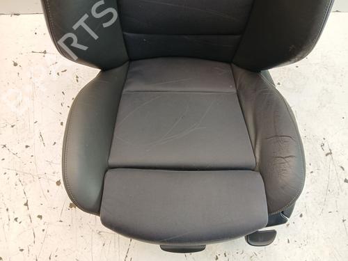 Left front seat BMW 3 Touring (E46) 320 d | BP39428196C15 - Image 2