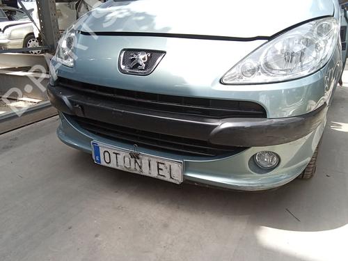 Used Front bumper Front bumper 37670772 37670772