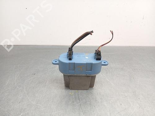 Used Heater resistor Heater resistor PORSCHE CAYENNE (9PA) 3.2 (250 hp) 33290945 33290945