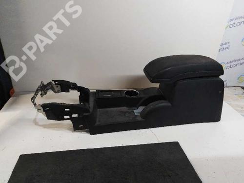 Used Armrest / Center console FORD MONDEO III (B5Y) 2.0 16V TDDi / TDCi (115 hp) 7162399