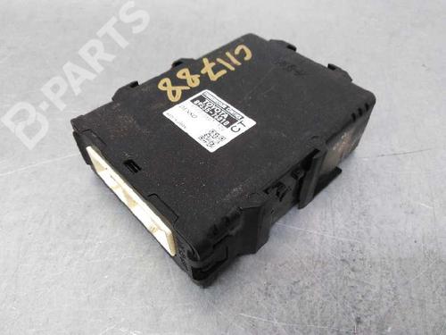 Used Gearbox control unit LEXUS CT (ZWA10_) 200h (ZWA10_) (99 hp) 8953371