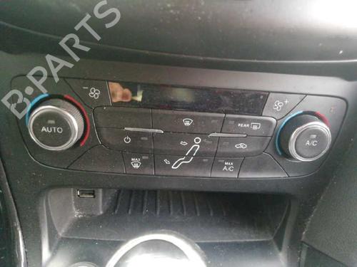 Used Climate control FORD FOCUS III [2010-2020]  12126589