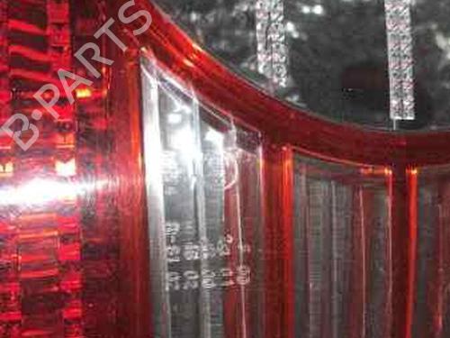 Right taillight HYUNDAI ELANTRA III Saloon (XD)  | BP4223094C35 