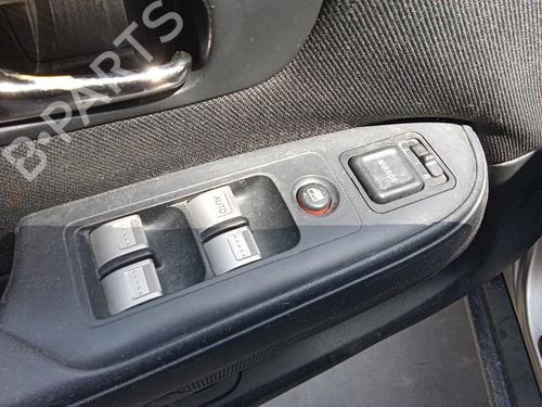 Used Left front window switch Left front window switch 38732415 38732415