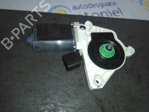 Right front window motor MERCEDES-BENZ CLA Coupe (C117) CLA 220 CDI / d (117.303) | BP2373871E20 