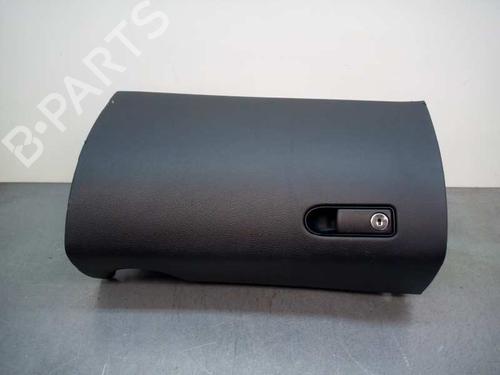 Used Glove box MERCEDES-BENZ C-CLASS (W205) C 200 BlueTEC / d (205.037) (136 hp) 19155056