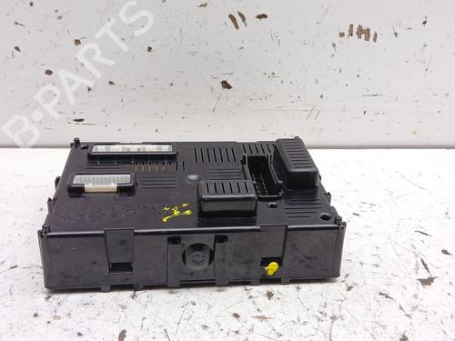 Fuse box RENAULT CLIO III (BR0/1, CR0/1) 1.2 16V (BR02, BR0J, BR11, CR02, CR0J, CR11) | BP37643456E1 - Image 5
