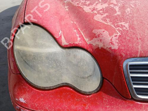 Lampa przednia prawa MERCEDES-BENZ C-CLASS T-Model (S203) C 200 Kompressor (203.245) A2038200261 | 0301166202