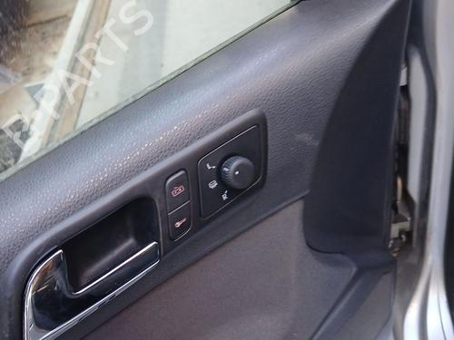 Left mirror VW POLO IV (9N_, 9A_) 1.4 TDI | BP29309847C26 