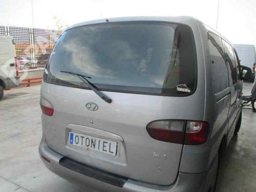 Left front fog light HYUNDAI H-1 / STAREX Bus (A1) 2.5 TCi | BP2382392C30  - Image 16