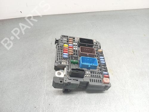Used Fuse box Fuse box CITROËN C4 Grand Picasso II (DA_, DE_) 1.6 HDi / BlueHDi 115 (115 hp) 32992349 32992349