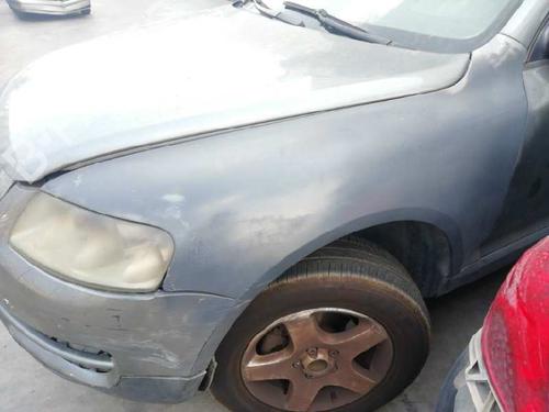 Used Left front fenders VW TOUAREG (7LA, 7L6, 7L7) [2002-2013]  10228192