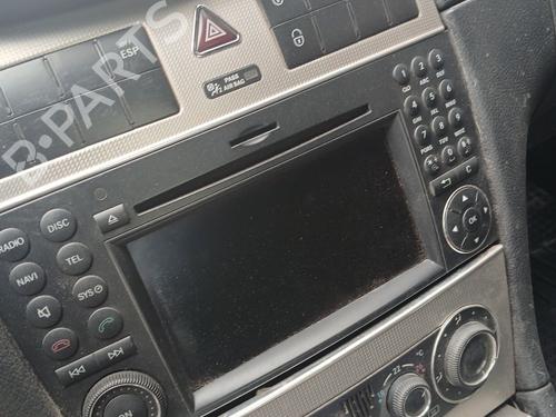 Used Radio MERCEDES-BENZ CLK (C209) CLK 280 (209.354) (231 hp) 30206418