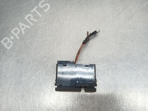 Warning switch BMW 3 Touring (E46) 320 d | BP38959324I22 - Image 2