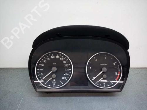 Used Instrument cluster BMW 3 (E90) 318 d (122 hp) 18320060