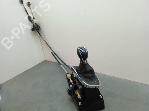 Used Gear lever OPEL ASTRA J (P10) [2009-2016]  16055569