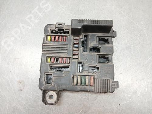 Sikringsdåse RENAULT GRAND SCÉNIC II (JM0/1_) 1.9 dCi (JM0G, JM12, JM1G, JM2C) (120 hp) 30439119