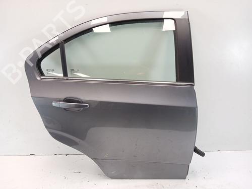 Used Right rear door Right rear door CHEVROLET AVEO Saloon (T300) 1.3 D (95 hp) 36158872 36158872