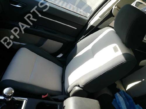 Used Right front seat DODGE JOURNEY 2.0 CRD (140 hp) 17447255